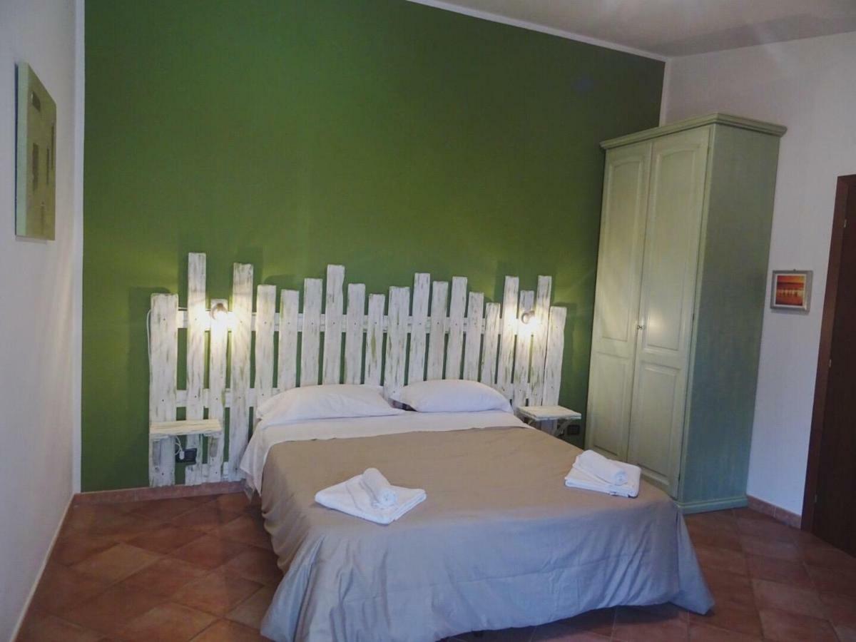 Hotel Clock'S House Fiumicino Exterior foto