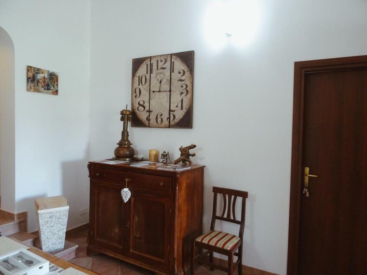 Hotel Clock'S House Fiumicino Exterior foto